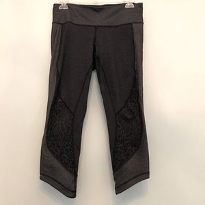 🌸3for$40🌸 Lululemon crop size 6